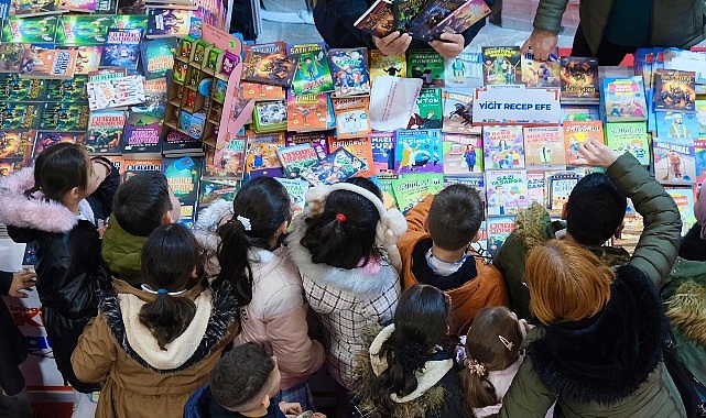 10. İnegöl Kitap Günleri İçin Geri Sayım Başladı 10. İnegöl Kitap Günleri İçin Geri Sayım Başladı