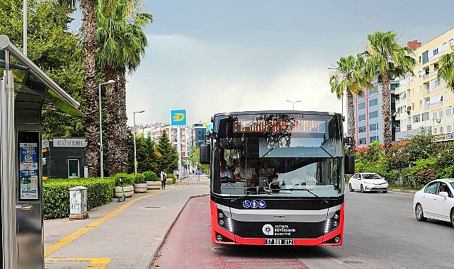 15 Temmuz'da ulaşım ücretsiz 15 Temmuz'da ulaşım ücretsiz