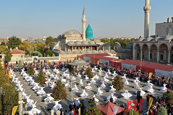 23. Uluslararası Konya Mistik Müzik Festivali başladı 23. Uluslararası Konya Mistik Müzik Festivali başladı