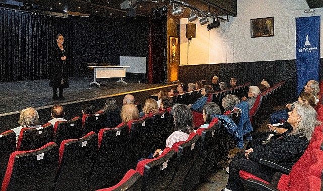 3. Yaş Üniversitesi'nde ders zili çaldı 3. Yaş Üniversitesi'nde ders zili çaldı