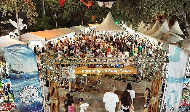7. Burhaniye Kitap Fuarı İçin Geri Sayım Başladı 7. Burhaniye Kitap Fuarı İçin Geri Sayım Başladı