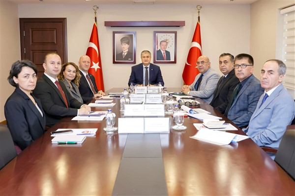Adana'da 2026 yılı eğitim yatırımları değerlendirildi Adana'da 2026 yılı eğitim yatırımları değerlendirildi