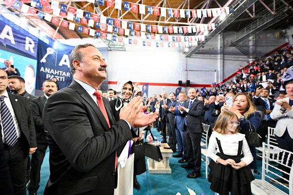 Ağıralioğlu: Kaynağı açıklanamayan servetin hesabı sorulabilmeli Ağıralioğlu: Kaynağı açıklanamayan servetin hesabı sorulabilmeli