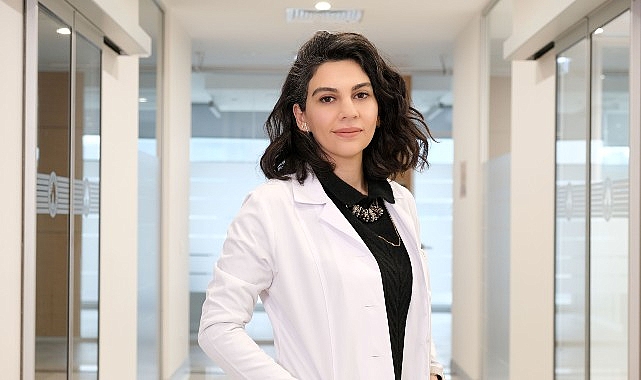 Ağız kokusunu sakızla gizlemek çözüm değil! Ağız kokusunu sakızla gizlemek çözüm değil!