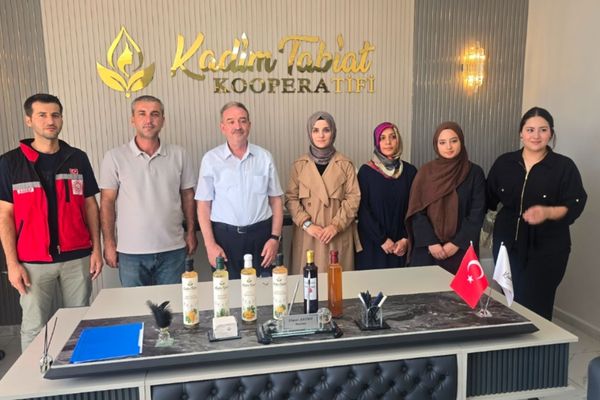 Aile ve Sosyal Hizmetler İl Müdürü Eryarsoy’dan kadın kooperatifine ziyaret Aile ve Sosyal Hizmetler İl Müdürü Eryarsoy’dan kadın kooperatifine ziyaret
