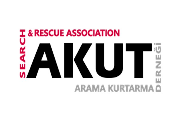 AKUT’tan Kandıra Sahili’nde boğulma vakalarına karşı operasyon AKUT’tan Kandıra Sahili’nde boğulma vakalarına karşı operasyon