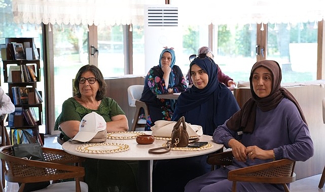 Ana Kafe'de farkındalık dolu söyleşi Ana Kafe'de farkındalık dolu söyleşi