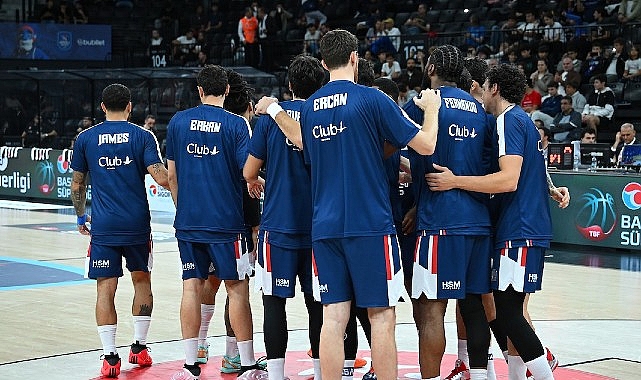 Anadolu Efes, yeni sezonda taraftarı önündeki ilk EuroLeague karşılaşmasına hazır Anadolu Efes, yeni sezonda taraftarı önündeki ilk EuroLeague karşılaşmasına hazır