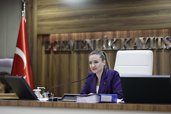 Antalya Büyükşehir Belediyesi’nin yatırımları mecliste ele alındı Antalya Büyükşehir Belediyesi’nin yatırımları mecliste ele alındı