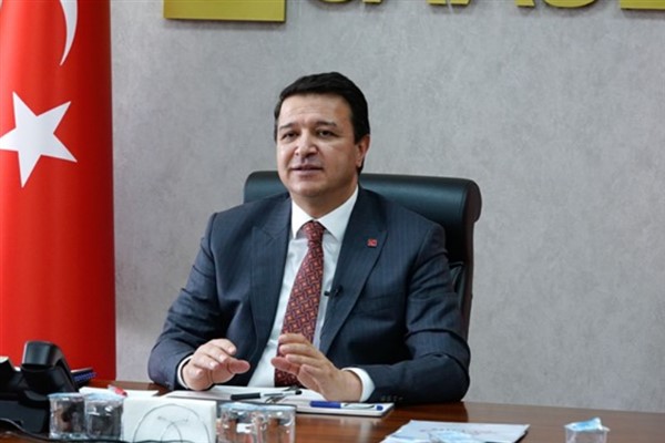 Arıkan, Sivas’ta esnaf ve vatandaşlarla bir araya geldi Arıkan, Sivas’ta esnaf ve vatandaşlarla bir araya geldi