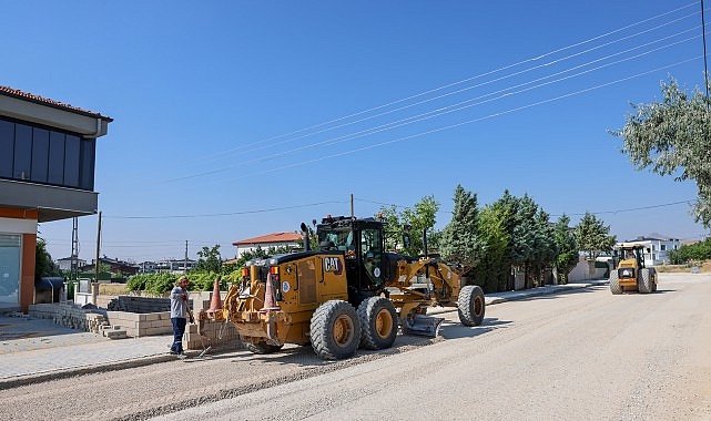 Asfalt Sezonunda Selçuklu'nun Yol Konforu Artmaya Devam Ediyor Asfalt Sezonunda Selçuklu'nun Yol Konforu Artmaya Devam Ediyor