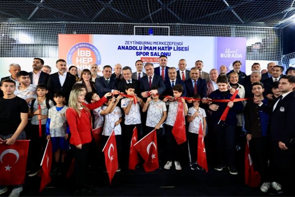 Aslan: Yeni spor salonları açmaya, okullarımızın imkanlarını geliştirmeye devam edeceğiz Aslan: Yeni spor salonları açmaya, okullarımızın imkanlarını geliştirmeye devam edeceğiz