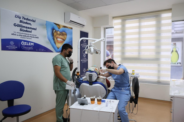 Aydın Büyükşehir Belediyesi’nden ücretsiz ağız ve diş sağlığı hizmeti Aydın Büyükşehir Belediyesi’nden ücretsiz ağız ve diş sağlığı hizmeti