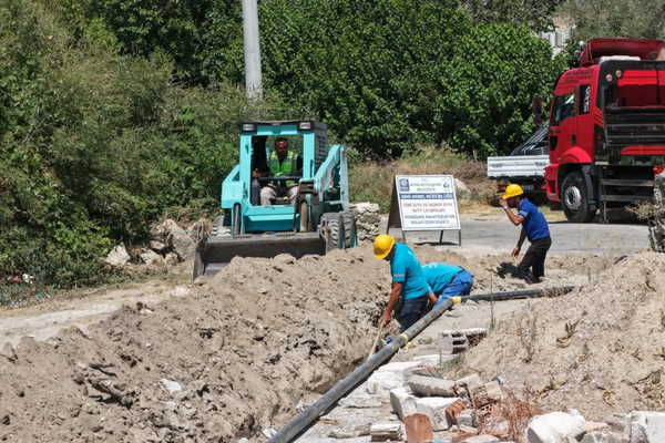 Aydın Koçarlı’ya 4,2 milyon TL’lik altyapı yatırımı Aydın Koçarlı’ya 4,2 milyon TL’lik altyapı yatırımı