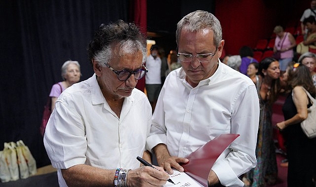 Ayvalık'ta Küresel ve Çağdaş Kültür Sanat Açılımı Başladı Ayvalık'ta Küresel ve Çağdaş Kültür Sanat Açılımı Başladı