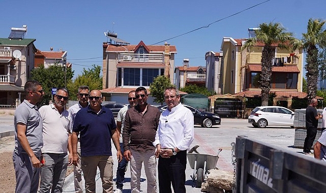 Ayvalık'ta Yol Seferberliği Sürüyor Ayvalık'ta Yol Seferberliği Sürüyor