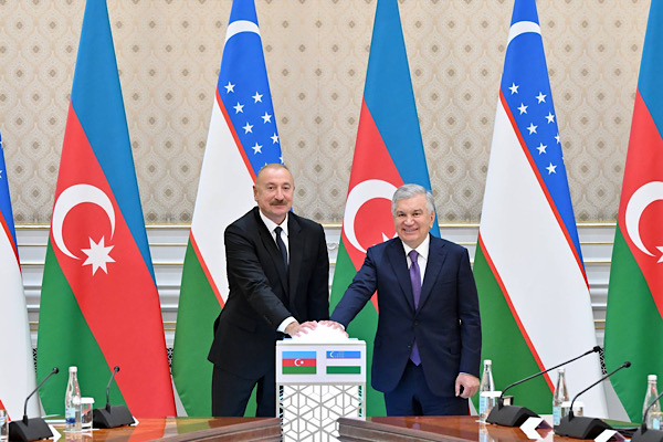 Azerbaycan’ın Özbekistan’daki projeleri için açılış ve temel atma törenleri düzenlendi Azerbaycan’ın Özbekistan’daki projeleri için açılış ve temel atma törenleri düzenlendi