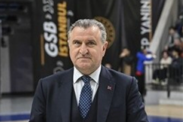 Bakan Bak, Diyarbakır’da AK Parti teşkilatıyla bir araya geldi Bakan Bak, Diyarbakır’da AK Parti teşkilatıyla bir araya geldi