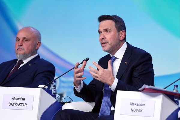 Bakan Bayraktar: Tüm kapasiteleri etkin bir şekilde kullanmalıyız