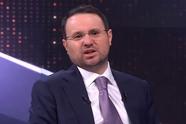 Bakan Gürlek: Türkiye’yi terör kamburundan tamamen kurtaracak adımları atacağız Bakan Gürlek: Türkiye’yi terör kamburundan tamamen kurtaracak adımları atacağız