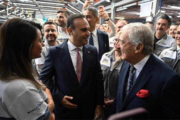 Bakan Kacır: K9 Projesi elektrikli araç üretiminin önünü açacak Bakan Kacır: K9 Projesi elektrikli araç üretiminin önünü açacak