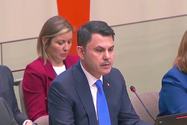 Bakan Kurum, BM'de COP31 Eylem Gündemi sunumu yaptı Bakan Kurum, BM'de COP31 Eylem Gündemi sunumu yaptı