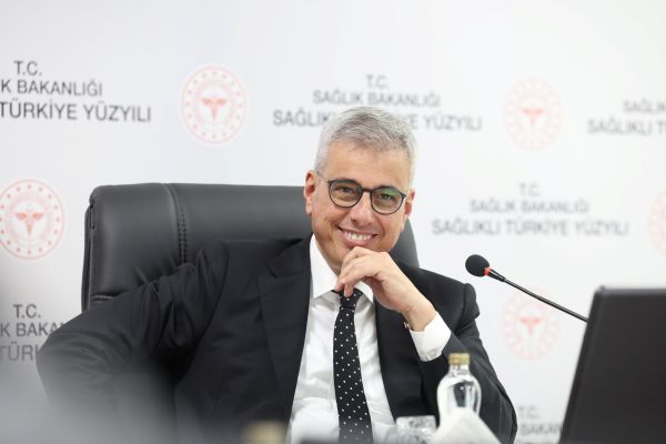 Bakan Memişoğlu, Singapur’da sağlık iş birliklerini görüştü Bakan Memişoğlu, Singapur’da sağlık iş birliklerini görüştü
