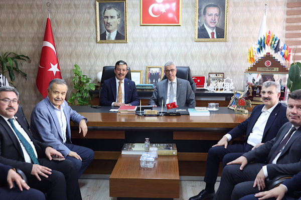 Bakan Memişoğlu: Türkiye sağlıkta dünyanın en iyileri arasında Bakan Memişoğlu: Türkiye sağlıkta dünyanın en iyileri arasında