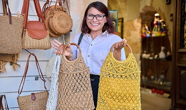 Balçova'da mahalle yaşam alanları kurslarla renkleniyor