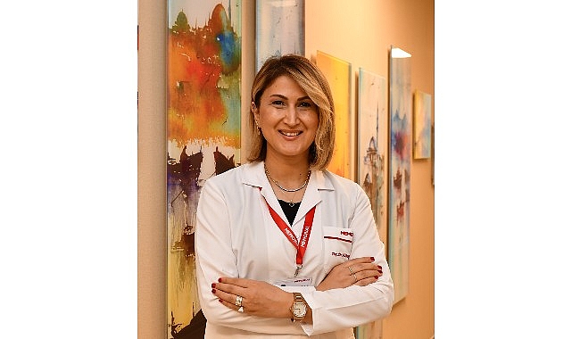 Baş Dönmesi ve Mide Bulantısı Kadınlarda Kalp Krizi Belirtisi Olabilir Baş Dönmesi ve Mide Bulantısı Kadınlarda Kalp Krizi Belirtisi Olabilir