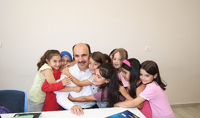 Başkan Altay: “Genç KOMEK ve Bilgehanelerde 30 Bin Öğrencimiz Yaz Aylarını Bizimle Birlikte Geçiriyor" Başkan Altay: “Genç KOMEK ve Bilgehanelerde 30 Bin Öğrencimiz Yaz Aylarını Bizimle Birlikte Geçiriyor"