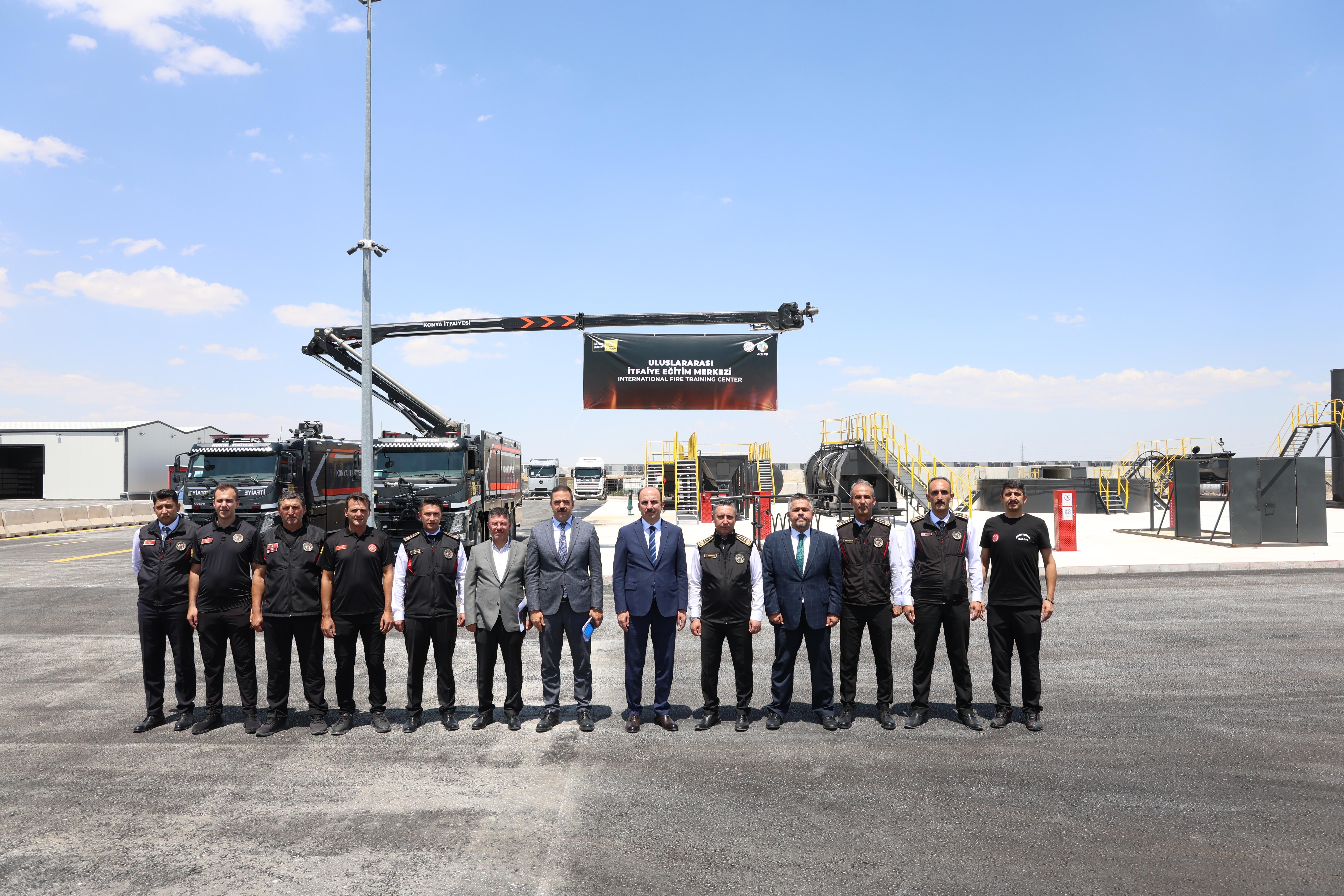 Başkan Altay, İtfaiye Teşkilatı’nın 312. kuruluş yıl dönümünü kutladı Başkan Altay, İtfaiye Teşkilatı’nın 312. kuruluş yıl dönümünü kutladı