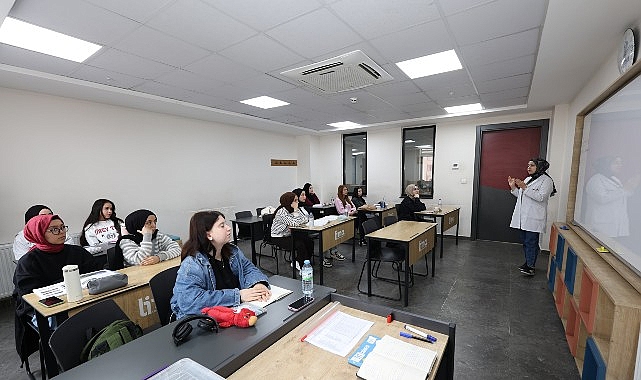 Başkan Altay: “LİMA'larımızda Gençlerimizin Hem Derslerine Destek Oluyor Hem De Kendilerini Çok Yönlü Geliştirmelerine Katkı Sağlıyoruz" Başkan Altay: “LİMA'larımızda Gençlerimizin Hem Derslerine Destek Oluyor Hem De Kendilerini Çok Yönlü Geliştirmelerine Katkı Sağlıyoruz"