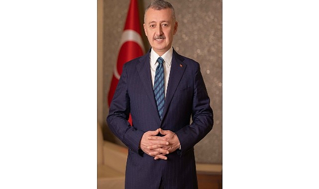 Başkan Büyükakın'dan, İzmit'in kurtuluş yıldönümü mesajı