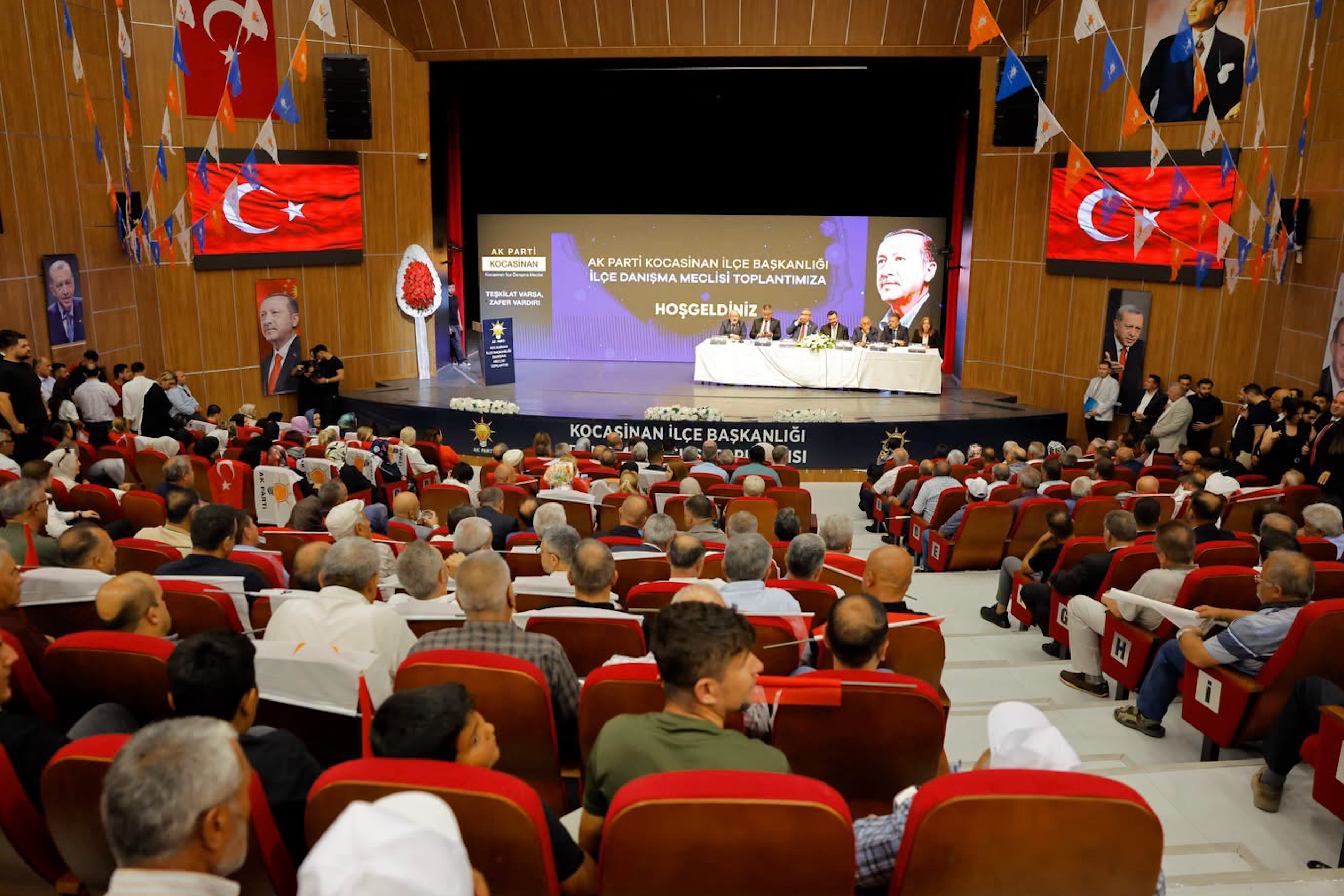 Başkan Büyükkılıç, Kayseri’de üç ilçenin danışma meclisi toplantısına katıldı Başkan Büyükkılıç, Kayseri’de üç ilçenin danışma meclisi toplantısına katıldı