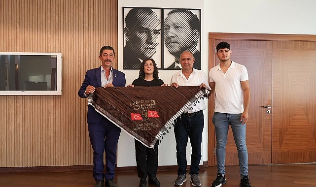 Başkan Çerçioğlu'na Çine Akçaova ve Altınabat Mahallesi Muhtarlarından Ziyaret Başkan Çerçioğlu'na Çine Akçaova ve Altınabat Mahallesi Muhtarlarından Ziyaret