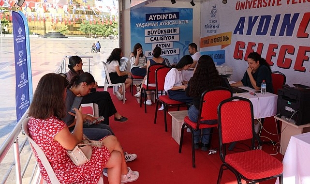 Başkan Çerçioğlu'ndan Üniversite Adaylarına Ücretsiz Tercih Desteği Başkan Çerçioğlu'ndan Üniversite Adaylarına Ücretsiz Tercih Desteği
