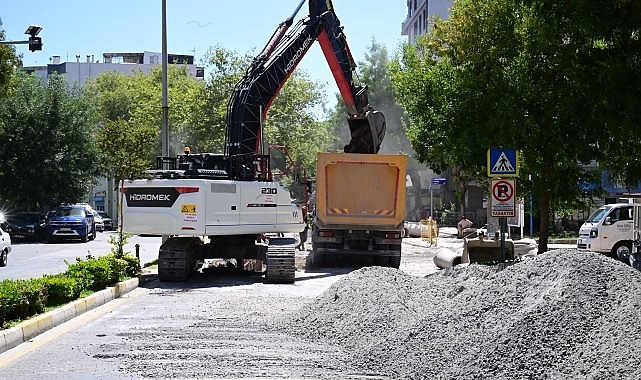 Başkan Çerçioğlu'nun Çalışmalarıyla Söke'nin Altyapısı Güçleniyor Başkan Çerçioğlu'nun Çalışmalarıyla Söke'nin Altyapısı Güçleniyor