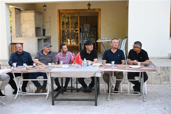 Başkan Ekicioğlu, Gölhisar Mahallesi sakinleriyle bir araya geldi Başkan Ekicioğlu, Gölhisar Mahallesi sakinleriyle bir araya geldi
