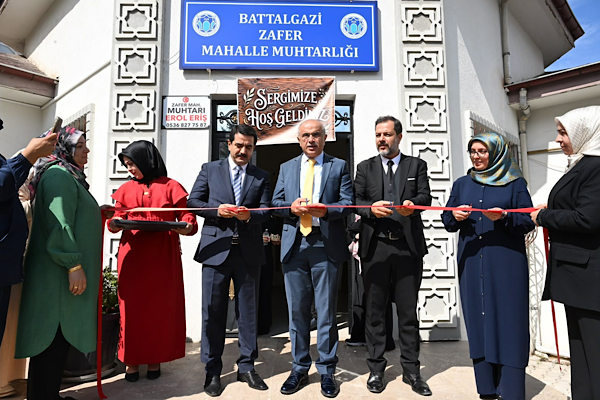 Başkan Er: Kadınların ürettiği el emeği ürünler için bir çarşı oluşturacağız Başkan Er: Kadınların ürettiği el emeği ürünler için bir çarşı oluşturacağız