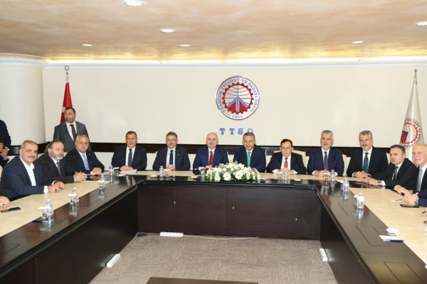 Başkan Genç: Trabzon için ortak akılla çalışmaya devam edeceğiz Başkan Genç: Trabzon için ortak akılla çalışmaya devam edeceğiz