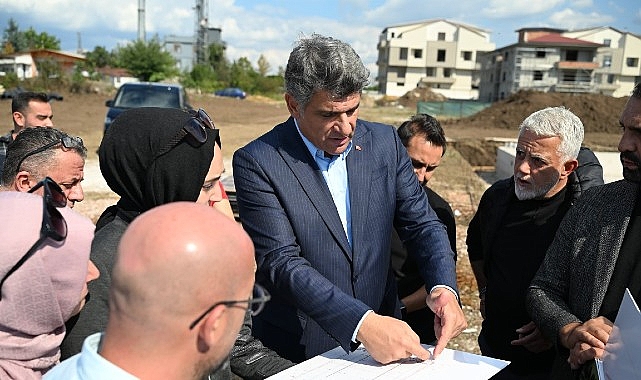 Başkan Kocaman'dan Ataşehir'e Kent Çarşısı Müjdesi Başkan Kocaman'dan Ataşehir'e Kent Çarşısı Müjdesi