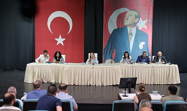 Başkan Mutlu: El birliğiyle daha estetik bir Konak için çalışıyoruz Başkan Mutlu: El birliğiyle daha estetik bir Konak için çalışıyoruz