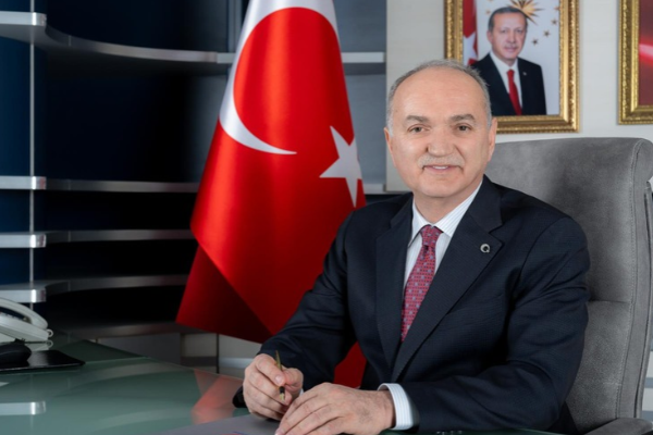 Başkan Özlü: Gazilerimiz cesaretin ve vatan sevgisinin timsalidir Başkan Özlü: Gazilerimiz cesaretin ve vatan sevgisinin timsalidir