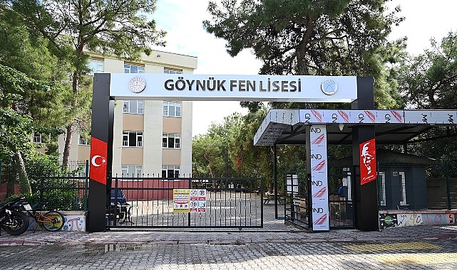 Başkan Topaloğlu, Göynük Fen Lisesi mezunu deniz biyoloğu Yeşim Ayar ile buluştu Başkan Topaloğlu, Göynük Fen Lisesi mezunu deniz biyoloğu Yeşim Ayar ile buluştu