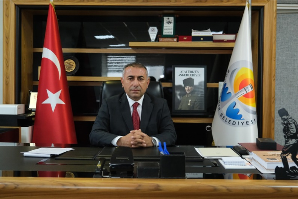 Başkan Vekil Geçer Cuhuriyet Bayramını kutladı Başkan Vekil Geçer Cuhuriyet Bayramını kutladı