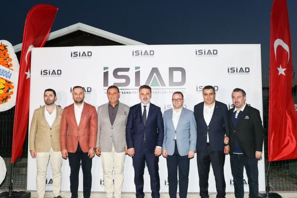 Başkan Vekili Biba: Bursa üretimle güçleniyor Başkan Vekili Biba: Bursa üretimle güçleniyor