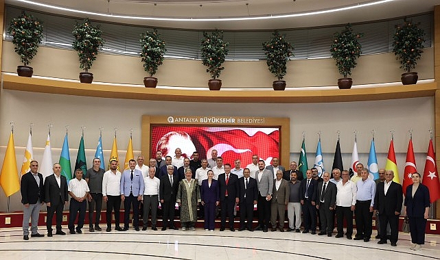 Başkan Vekili Büşra Özdemir Ahi temsilcilerini ağırladı Başkan Vekili Büşra Özdemir Ahi temsilcilerini ağırladı