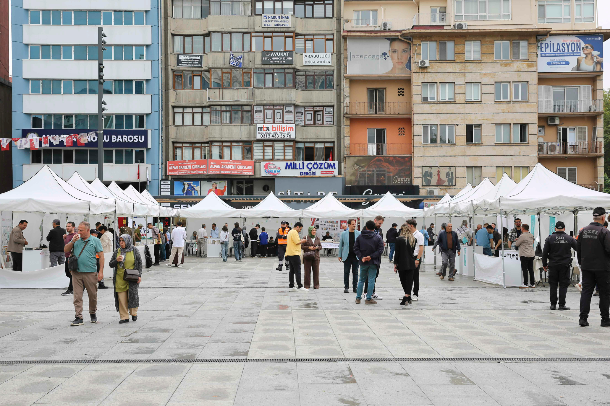 Başkent’te ilk kez Ankara Dergi Festivali düzenlendi Başkent’te ilk kez Ankara Dergi Festivali düzenlendi