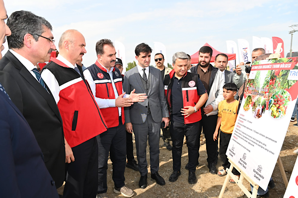 Batman Sera Organize Tarım Bölgesi’nin ilk etap altyapı çalışmalarına başlandı Batman Sera Organize Tarım Bölgesi’nin ilk etap altyapı çalışmalarına başlandı